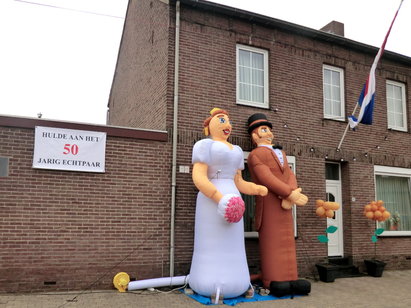 Lei en Toos Hellebrekers 50 jaar getrouwd.