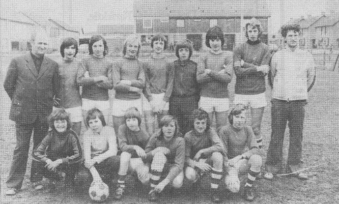 foto B1 jeugd van DVV uit  1976