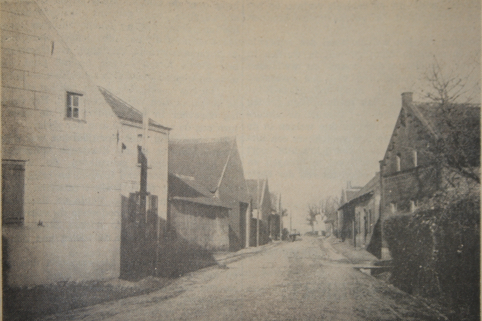 Echterstraat in 1937 (Krant Nieuwe Koerier 23 december 1937)