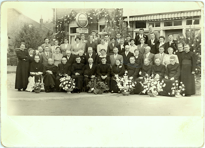 Eerste Heilige Mis door pater Jac van Helden op 5 augustus 1956