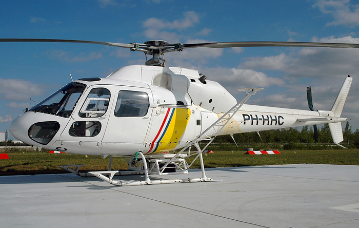 Close-up Helikopter met meetapparatuur met dank aan Peter de Jong.
