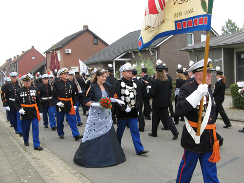 Schutterij en Fanfare.   Foto:Peter Welters